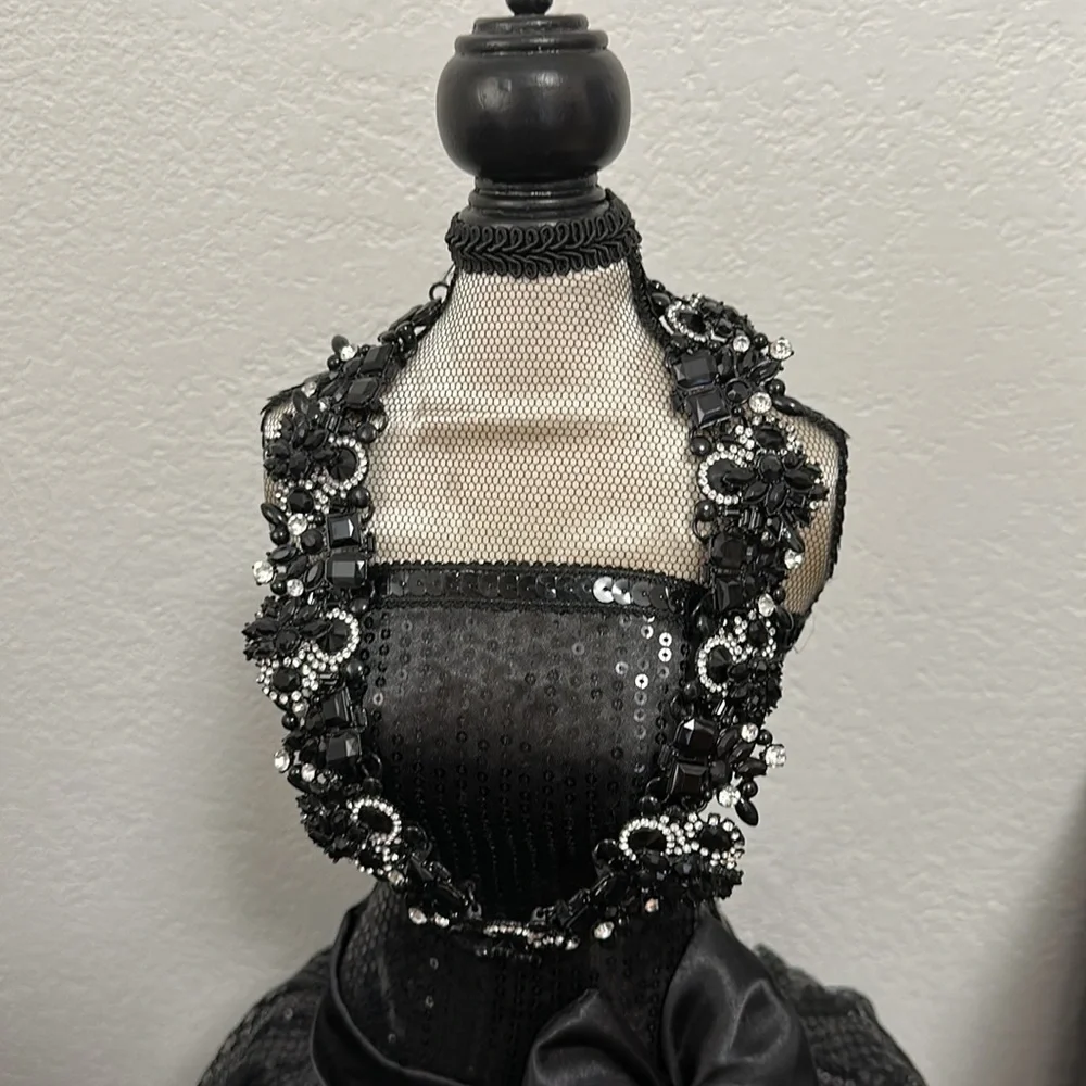 Fashion chunky collar statement necklace - Stunning in black and silver - Picture 4 of 4